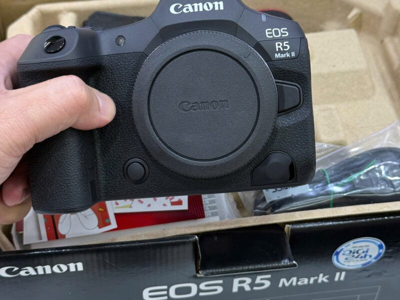 Canon EOS R5 Mark II , Canon EOS R3, Canon EOS R5, Canon EOS R6 Mark II, Canon EOS R6, Canon EOS R7, Canon EOS 1D X Mark III, Nikon Z9,  Nikon Z8, Nikon Z 7II, Sony Alpha A7R III , Sony Alpha a7R IV