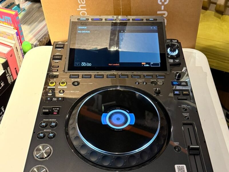 AlphaTheta XDJ-AZ, AlphaTheta OMNIS-DUO , Pioneer DJ OPUS-QUAD, Pioneer XDJ-RX3, Pioneer XDJ-XZ, Pioneer DDJ-FLX10, AlphaTheta DDJ-GRV6, AlphaTheta CDJ-3000X , Pioneer CDJ-3000, Pioneer DJM-A9, Pioneer CDJ-2000NXS2, Pioneer DJM-900NXS2, Pioneer DJM-V10